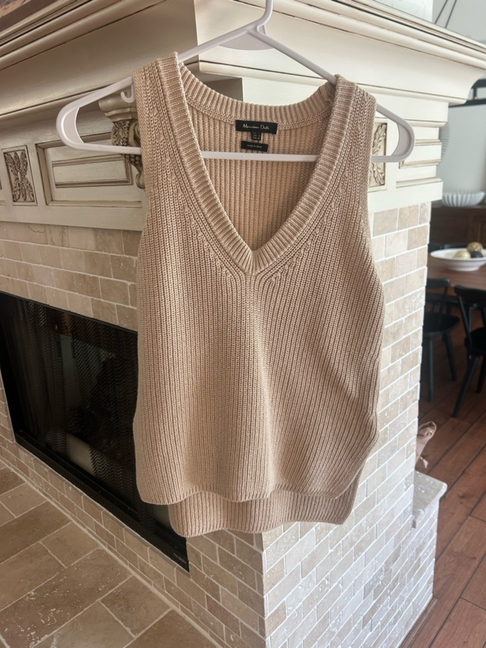 Massimo Dutti Beige Sleeveless V-Neck Knit Vest